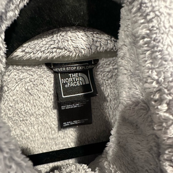The North Face women’s jacket zip up sweater Small - Picture 5 of 9
